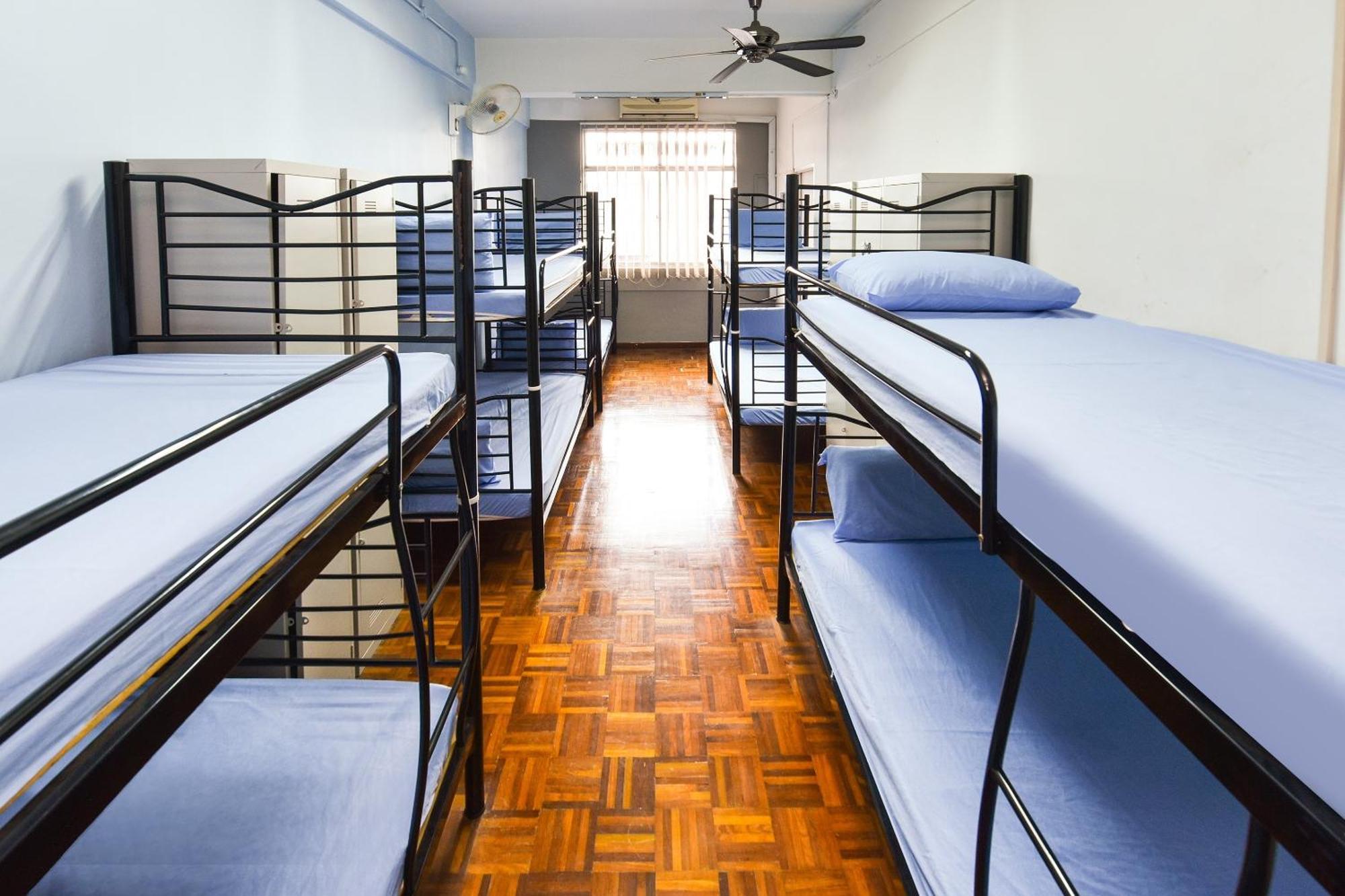 Spot On 89872 Kuantan Backpackers Ξενοδοχείο Εξωτερικό φωτογραφία