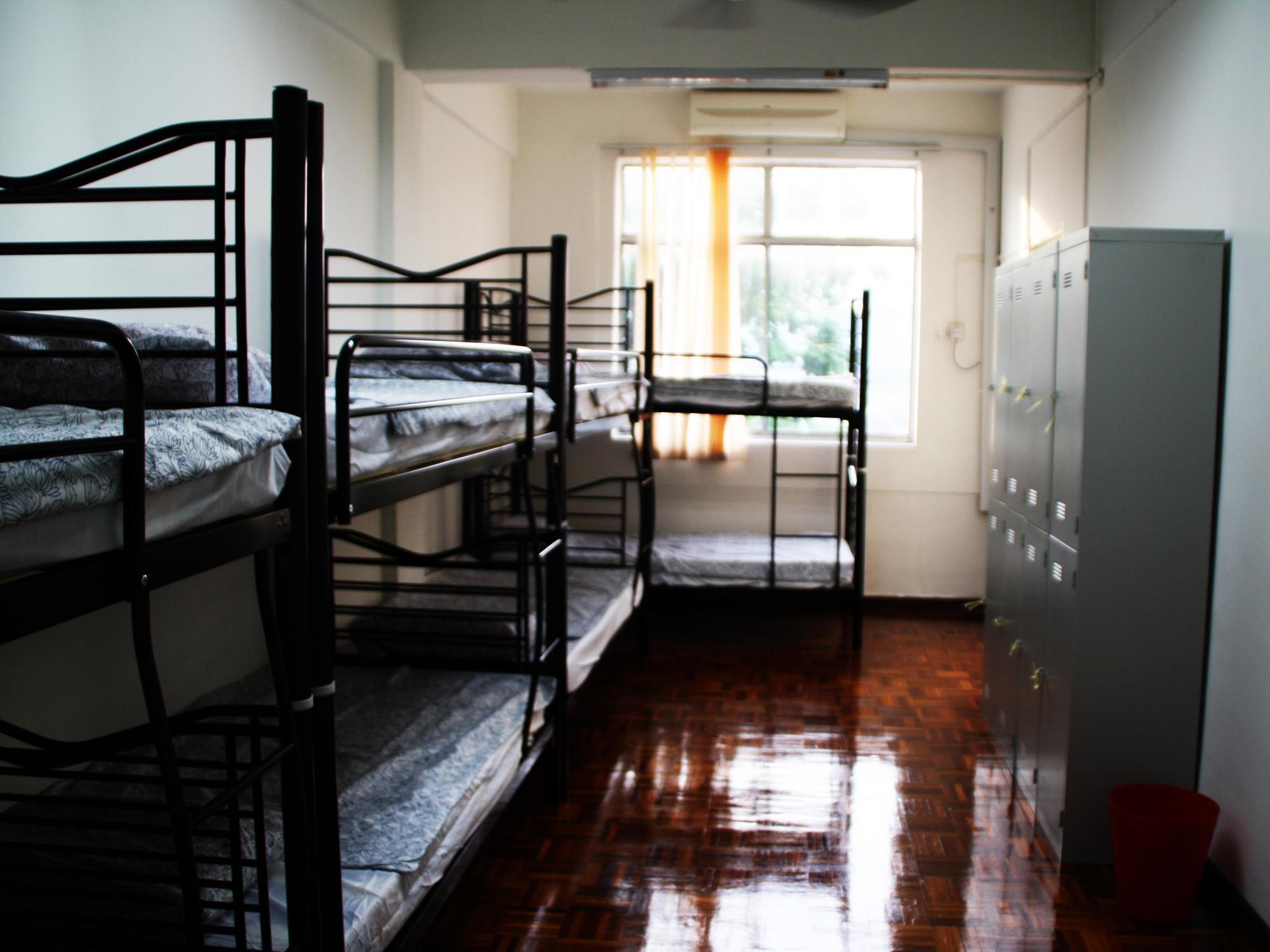 Spot On 89872 Kuantan Backpackers Ξενοδοχείο Εξωτερικό φωτογραφία